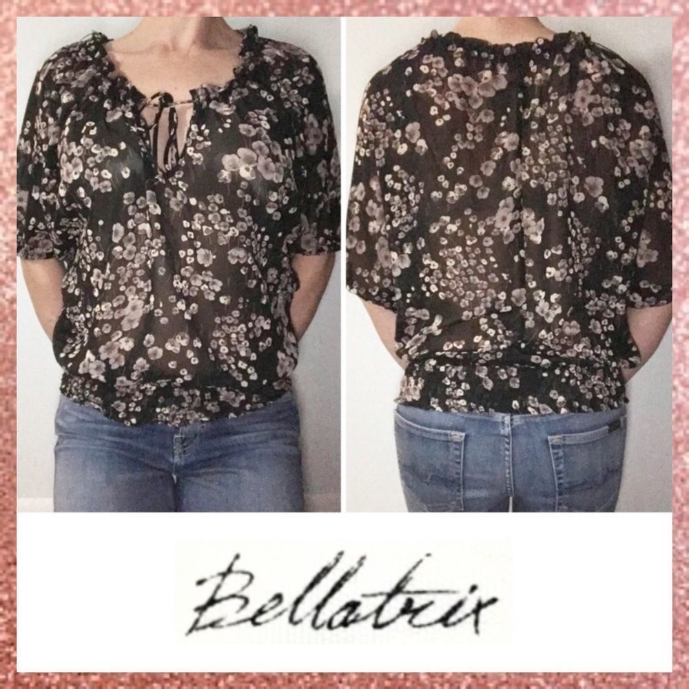 Bellatrix Black Gray Floral Tie Front Top Medium M